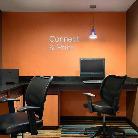 Fairfield Inn & Suites Hartford Манчестер Екстер'єр фото